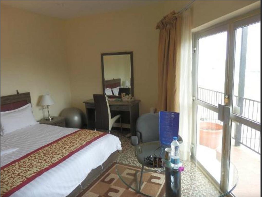 Blue Lodge Hotel ลากอส ห้อง รูปภาพ