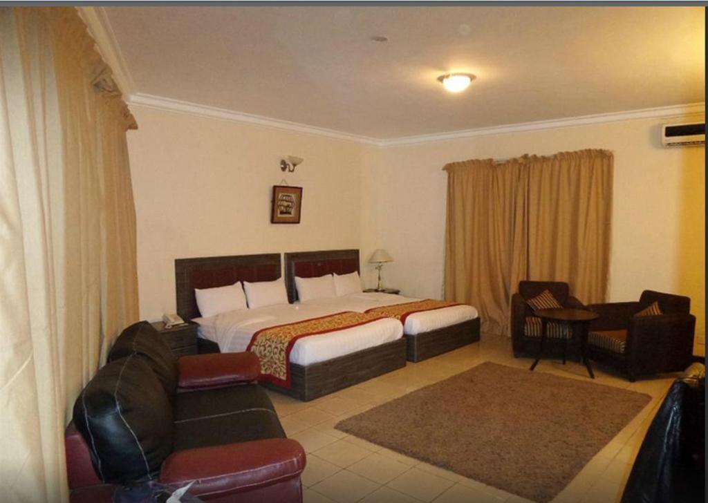 Blue Lodge Hotel ลากอส ห้อง รูปภาพ